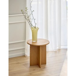 Table en bois – Design élégant et robuste pour votre intérieur
